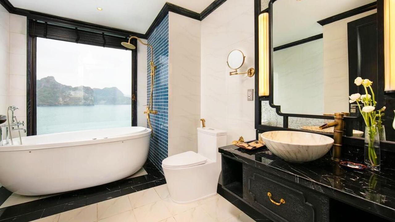 Hotel Lotus Elegance Cruise Ha Long Exteriér fotografie