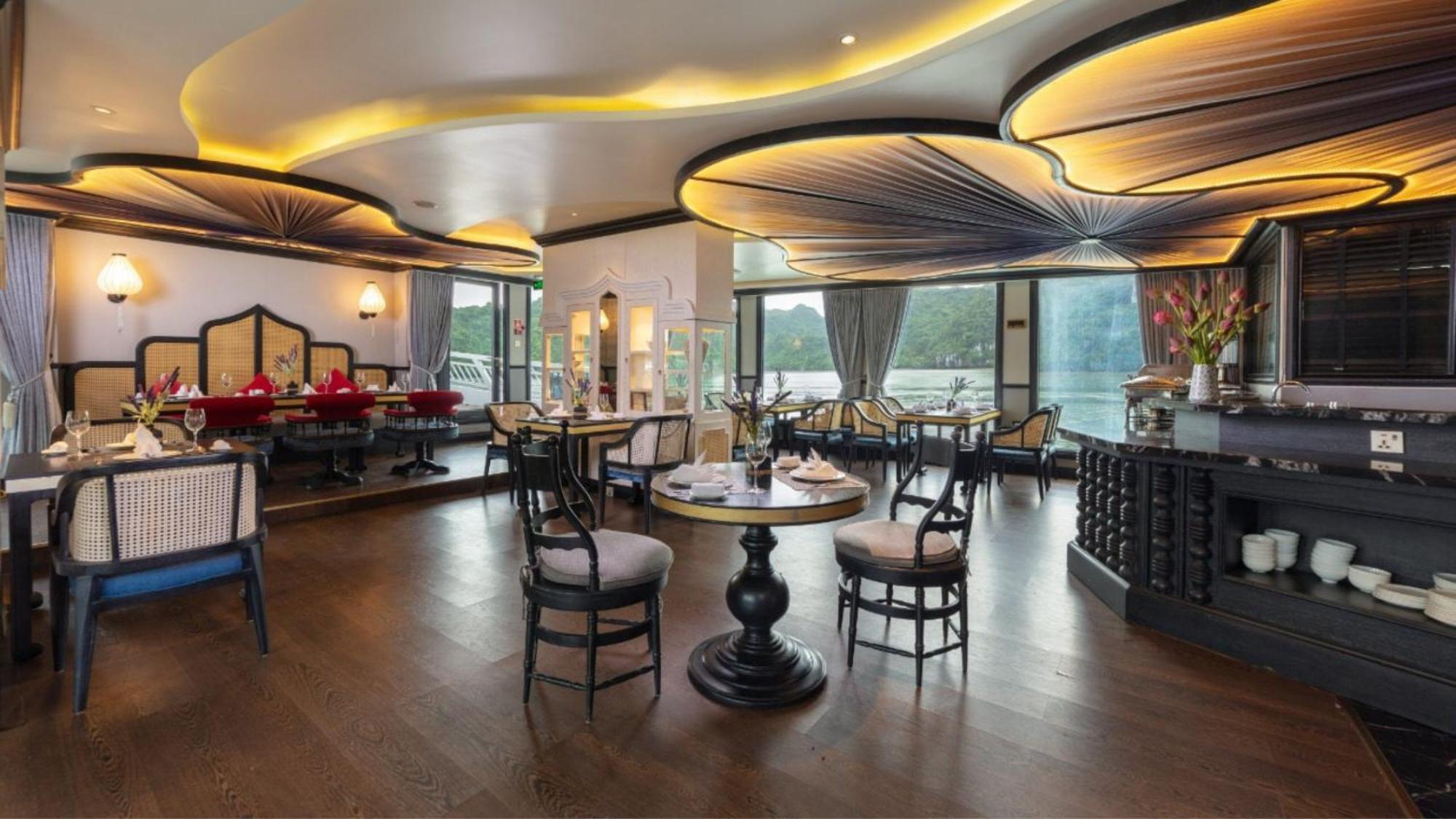 Hotel Lotus Elegance Cruise Ha Long Exteriér fotografie