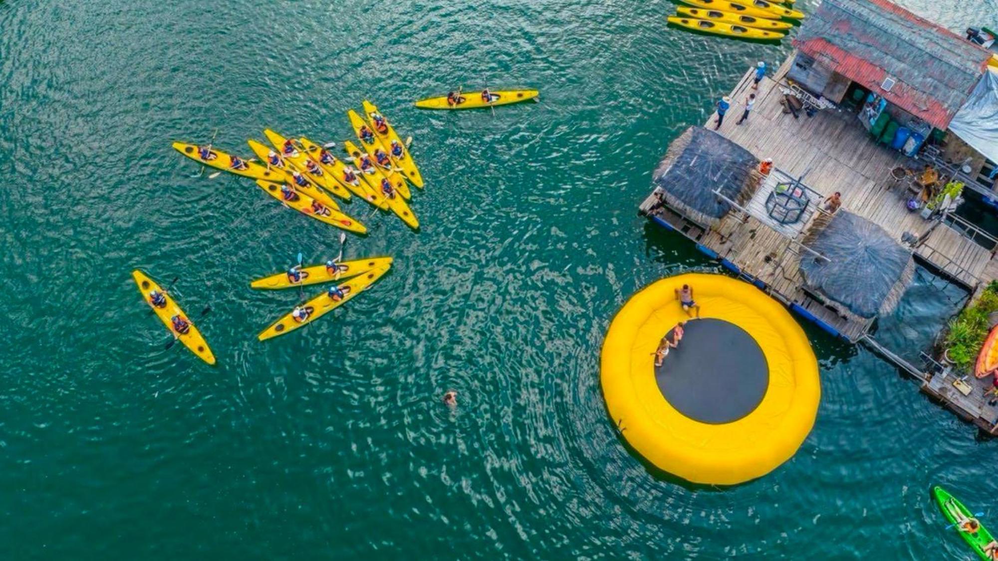 Hotel Lotus Elegance Cruise Ha Long Exteriér fotografie